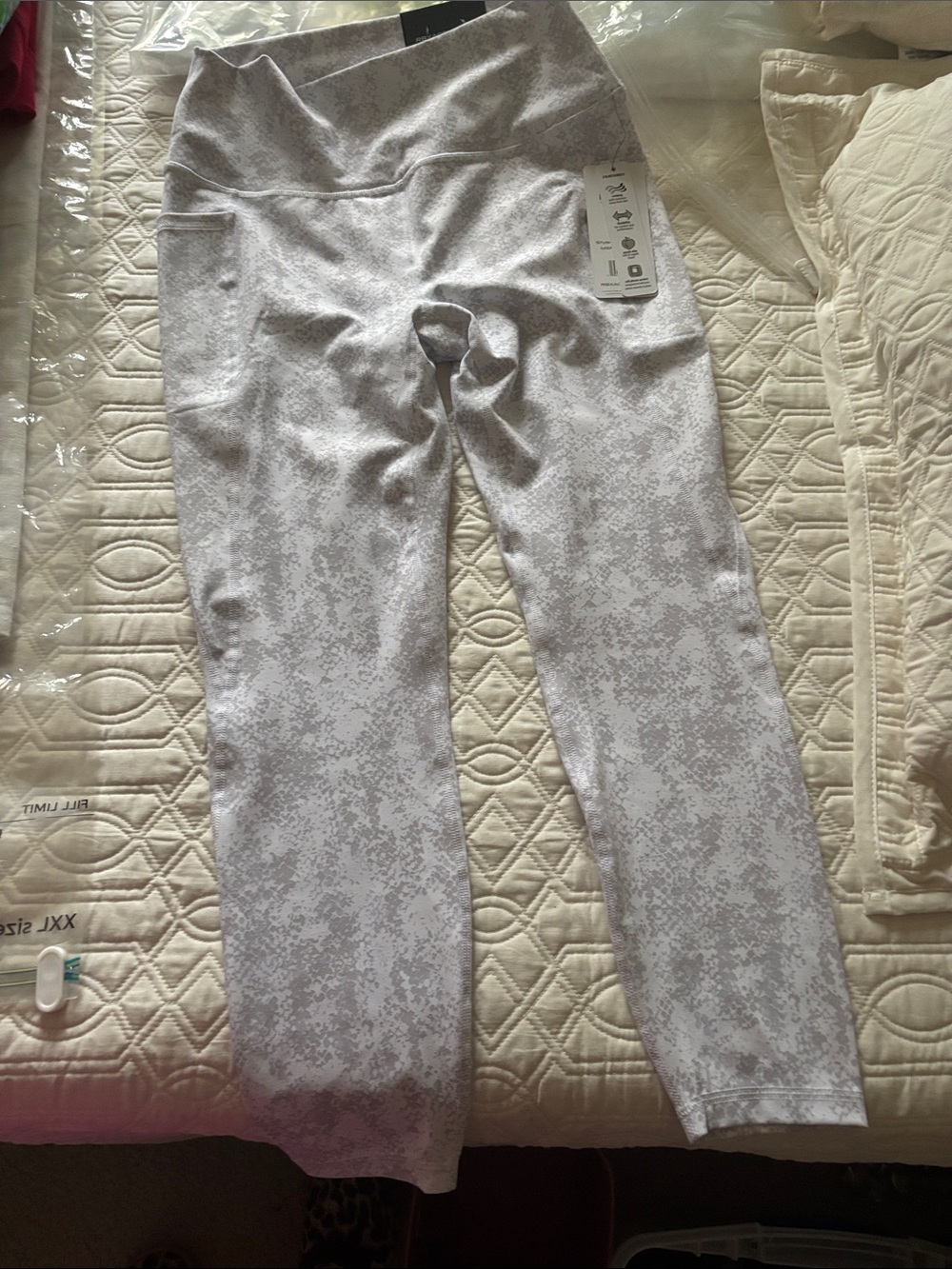 Workout pants